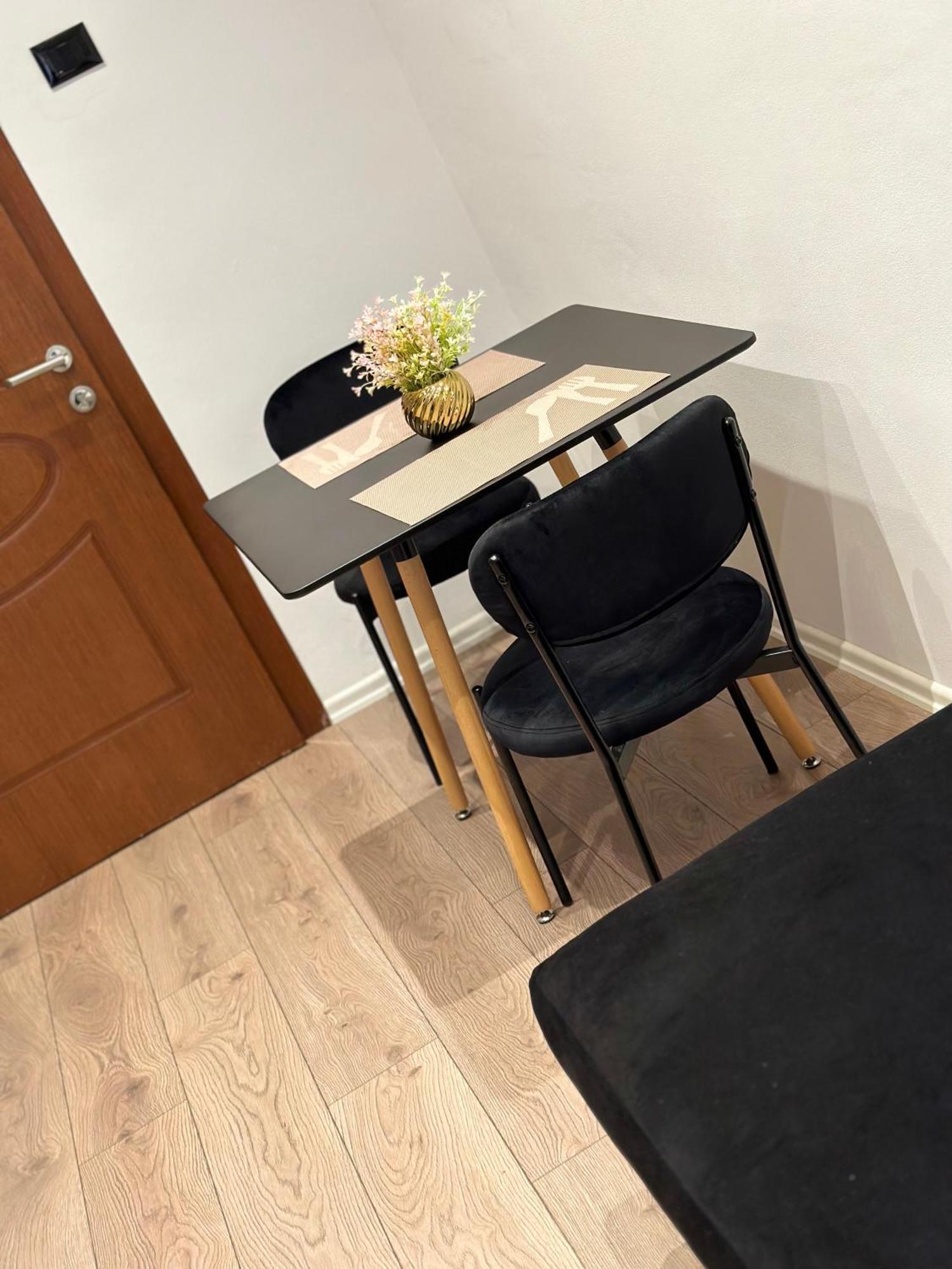 Heart Of Tirana Apartment Bagian luar foto